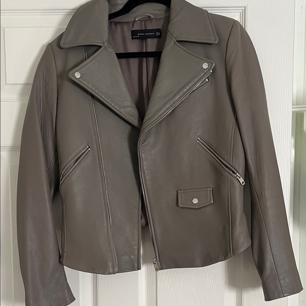 Zara Women's Faux Leather Jacket